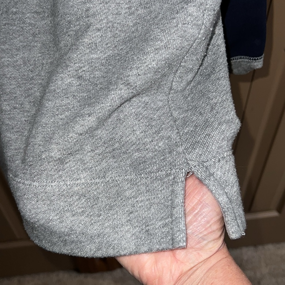 J.Crew Gray Raglan Sleeve Top - Picture 4 of 6